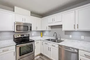 113 Tadley Ct, Smithfield, NC 27577 - Photo 17