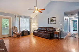 124 Stonehenge Dr, Clayton, NC 27520 - Photo 9