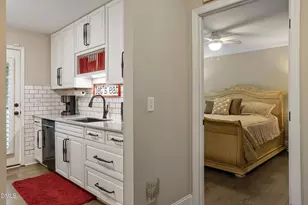 4028 Toccopola St, Raleigh, NC 27604 - Photo 9