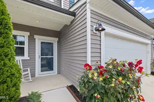 8415 Jordan Meadow Dr, Fuquay-Varina, NC 27526 - Photo 3