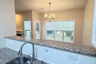 106 Pointe Crest Ct, Cary, NC 27513 - Photo 9