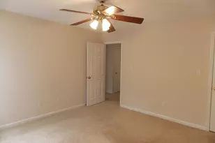 106 Pointe Crest Ct, Cary, NC 27513 - Photo 17