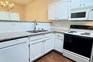 106 Pointe Crest Ct, Cary, NC 27513 - Photo 7