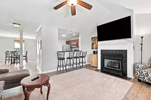 370 Bubble Creek Ct, Fayetteville, NC 28311 - Photo 11
