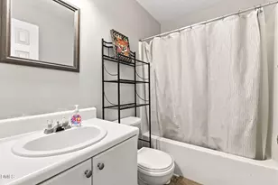 370 Bubble Creek Ct, Fayetteville, NC 28311 - Photo 19