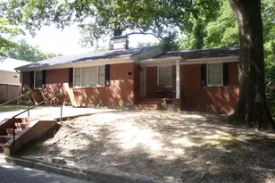 229 Perry St, Henderson, NC 27536 - Photo 1