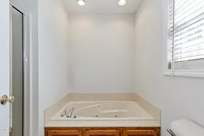 24 Courtney Lane, Dunn, NC 28334 - Photo 11