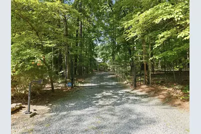 2219 Ridgewood Road, Chapel Hill, NC 27516 - Photo 3