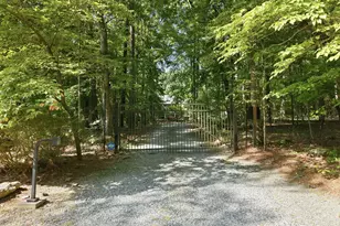 2219 Ridgewood Rd, Chapel Hill, NC 27516 - Photo 3