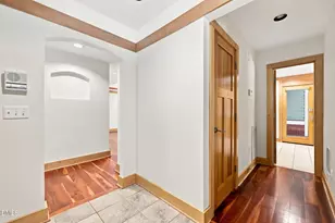 2219 Ridgewood Rd, Chapel Hill, NC 27516 - Photo 9