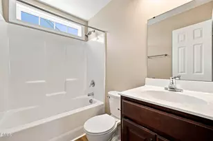 3721 Tifgreen Dr, Greenville, NC 27834 - Photo 15