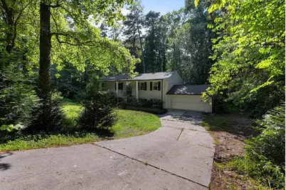 4025 Balsam Drive, Raleigh, NC 27612 - Photo 3