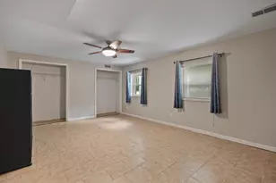 4025 Balsam Dr, Raleigh, NC 27612 - Photo 39