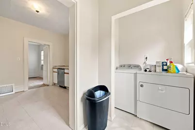 3123 Stanhope Avenue, Raleigh, NC 27607 - Photo 23