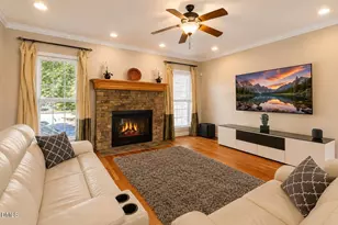 187 Broad Leaf Ct, Chapel Hill, NC 27517 - Photo 11