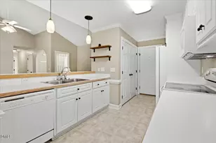 537 Hunter Way, Clayton, NC 27520 - Photo 7