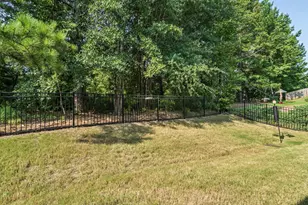816 Logan Meadow Ct, Fuquay-Varina, NC 27526 - Photo 33