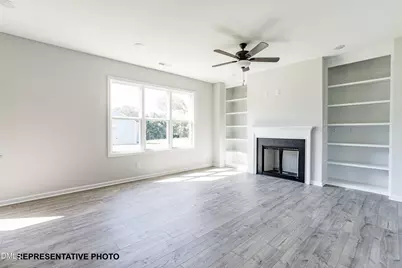 13 W Coulter Court, Selma, NC 27576 - Photo 5