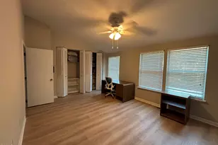 1800 Sara Ln, Raleigh, NC 27606 - Photo 3