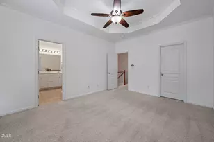 4961 Lady of the Lake Dr, Raleigh, NC 27612 - Photo 21