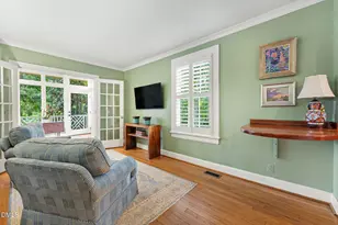 1001 W Peace St, Raleigh, NC 27605 - Photo 15