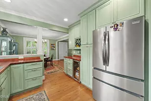 1001 W Peace St, Raleigh, NC 27605 - Photo 11