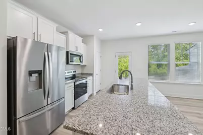 654 Sefton Park Drive, Zebulon, NC 27597 - Photo 17