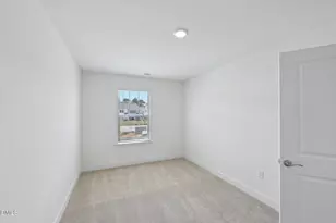 654 Sefton Park Dr, Zebulon, NC 27597 - Photo 29