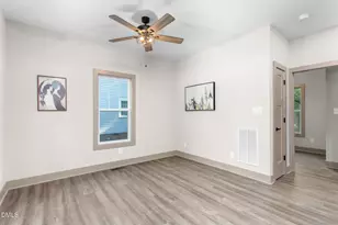 1305 E Willowbrook Dr, Burlington, NC 27215 - Photo 9