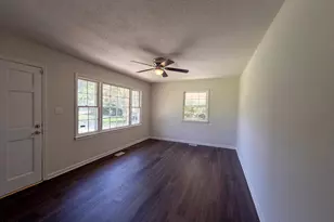 7539 Overbrook Dr, Fayetteville, NC 28303 - Photo 3