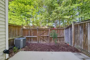 1610 Brook Fern Way, Raleigh, NC 27609 - Photo 25