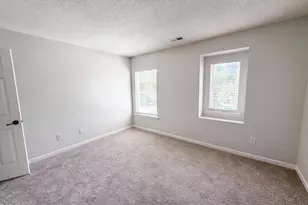 506 Hillview Dr, Durham, NC 27703 - Photo 9