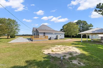 754 5 Points Road, Benson, NC 27504 - Photo 31