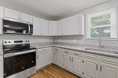 754 5 Points Road, Benson, NC 27504 - Photo 9