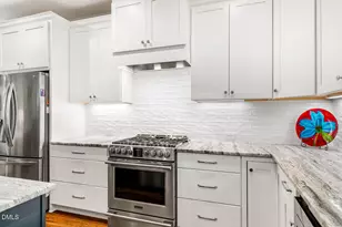 136 Post Oak Rd, Chapel Hill, NC 27516 - Photo 15