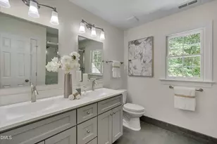 209 Connors Cir, Cary, NC 27511 - Photo 19