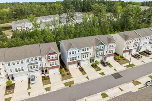 1039 Commack Dr, Durham, NC 27703 - Photo 3