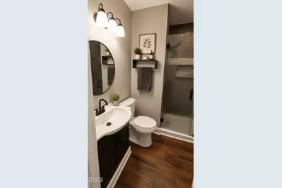 401 Banks Street, Graham, NC 27253 - Photo 5