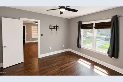 401 Banks Street, Graham, NC 27253 - Photo 19