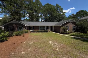 2101 Fordham Dr, Fayetteville, NC 28304 - Photo 1