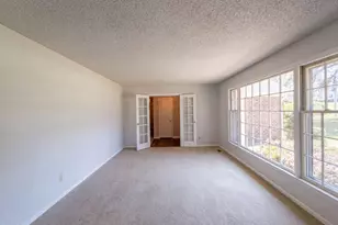 2101 Fordham Dr, Fayetteville, NC 28304 - Photo 9