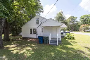 311 E McAden St, Graham, NC 27253 - Photo 3