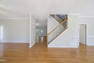 2536 Gregmoor Ct, Raleigh, NC 27614 - Photo 3