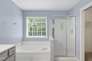 2536 Gregmoor Ct, Raleigh, NC 27614 - Photo 17