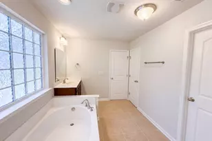 1578 Tice Hurst Ln, Apex, NC 27502 - Photo 11