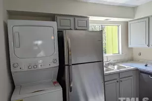 7106 Longstreet Dr, Raleigh, NC 27615 - Photo 5