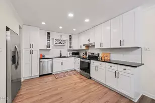 2013 Dartmouth Dr, Durham, NC 27705 - Photo 11