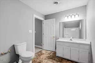 202 N Marion Dr, Goldsboro, NC 27534 - Photo 39