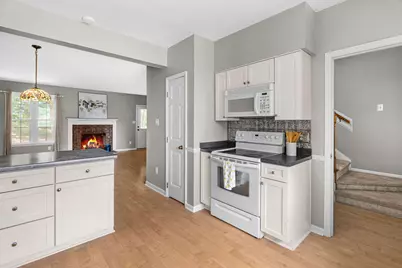 6217 Waterside Lane, Raleigh, NC 27613 - Photo 11