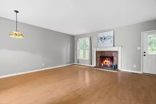 6217 Waterside Ln, Raleigh, NC 27613 - Photo 5
